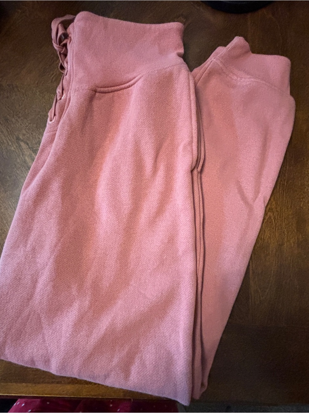 Victoria’s Secret On Point high rise joggers Medium NWT
